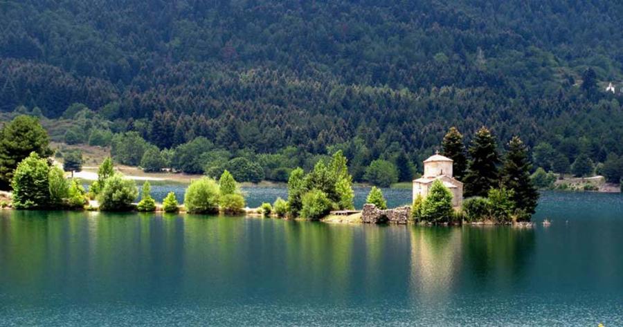 Φενεός: Η μικρή Ελβετία σε απόσταση αναπνοής από την Αθήνα