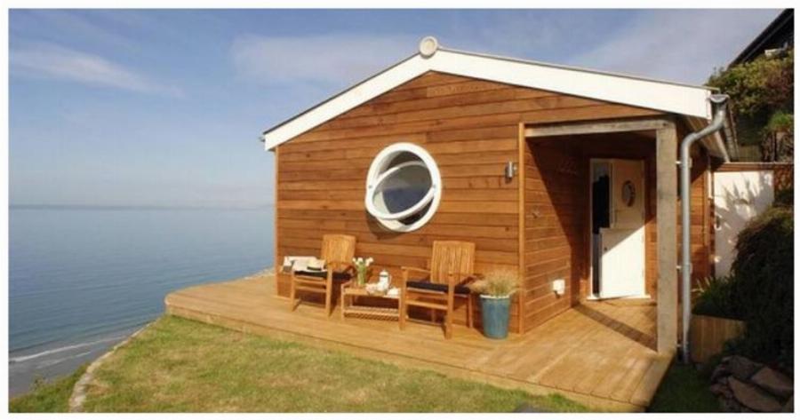 Στο στήνουν έτοιμο σε μια μέρα, κοστίζει λιγότερο και από αυτοκίνητο και χωράει άνετα μια οικογένεια