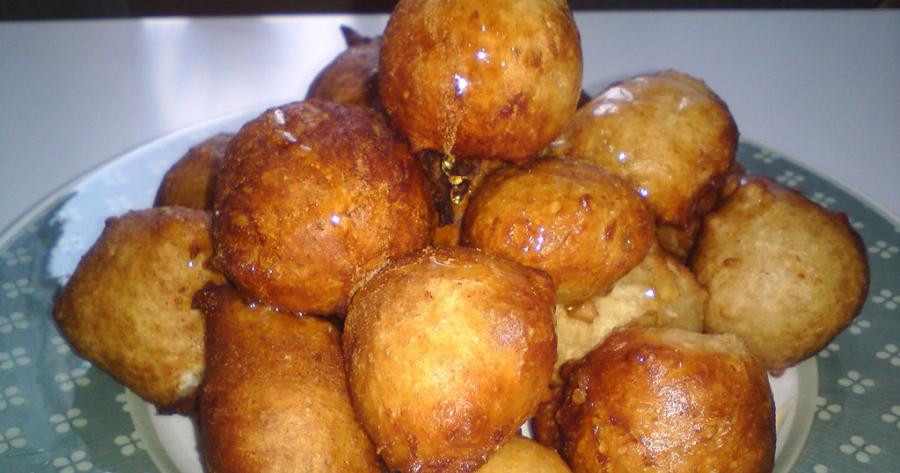 Νηστίσιμοι λουκουμάδες με άρωμα πορτοκαλιού