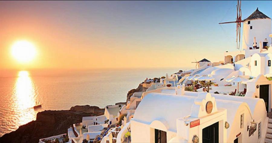Μερικά από τα πιο όμορφα ηλιοβασιλέματα στην Ελλάδα