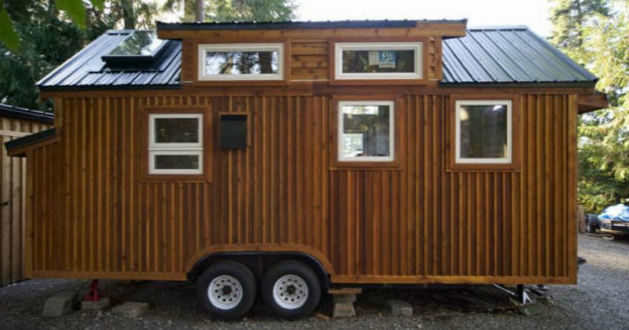 Το τροχόσπιτο αυτό κοστίζει 9.000 ευρώ, χωράει άνετα δυο οικογένειες και μέσα είναι πιο πολυτελές από σπίτι στο Κολωνάκι