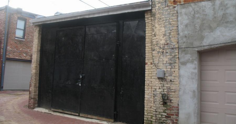 Εξωτερικά νομίζεις ότι είναι μία παλιά μάντρα. Μόλις όμως δεις το εσωτερικό του, θα το ερωτευθείς…