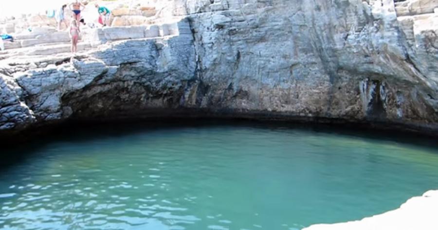 Φυσική πισίνα στη Θάσο