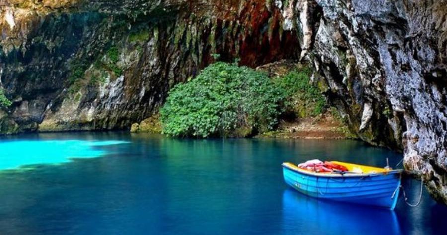 Αυτό είναι το ελληνικό νησί με την ομορφότερη θέα στον κόσμο -Το βρήκαν οι Καναδοί