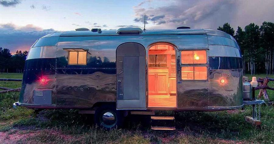 Το απόλυτο ρετρό τροχόσπιτο: Αισθητική και στιλ που ενώνουν το παρόν με το παρελθόν!