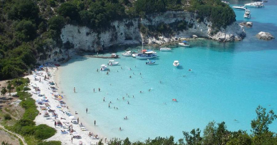 Παξοί – Αντίπαξοι: Ποιος μπορεί να αντισταθεί;