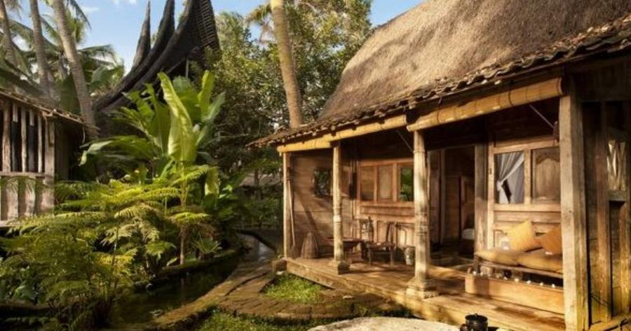 Υπάρχει ένα μικροσκοπικό μέρος στο Μπαλί όπου θα συναντήσετε κάτι πραγματικά ασυνήθιστο!