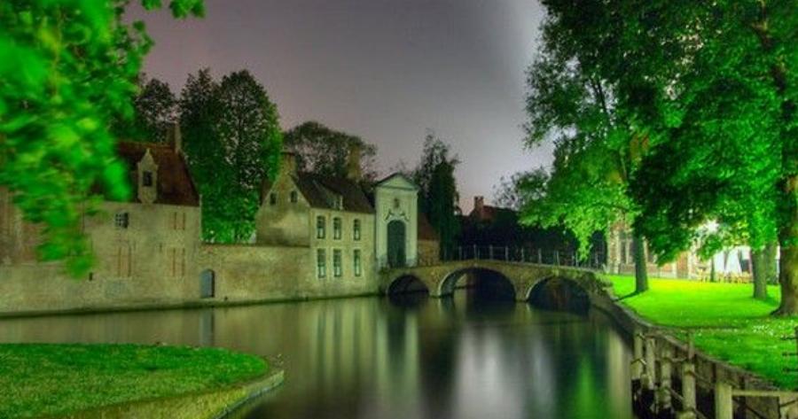 Αυτή είναι η πιο παραμυθένια πόλη της Ευρώπης (φωτό)