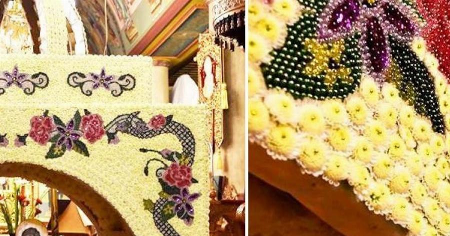 Ουρανούπολη: Επιτάφιος με 80.000 χάντρες και πέρλες και 20.000 χρυσάνθεμα 