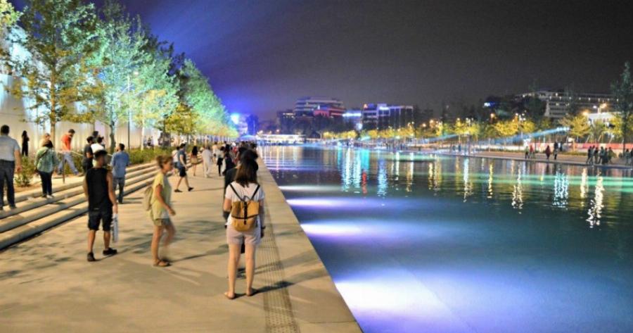 Οι Γάλλοι αποθεώνουν το Σταύρος Νιάρχος: «Η διαμαντόπετρα στης γης το δακτυλίδι»