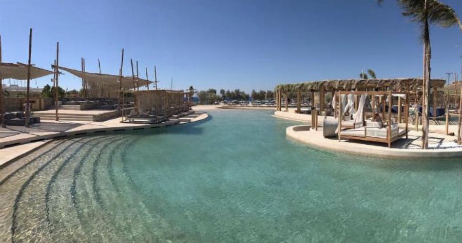 Η μεγαλύτερη πισίνα με θαλασσινό νερό στην Ευρώπη βρίσκεται στην Ελλάδα