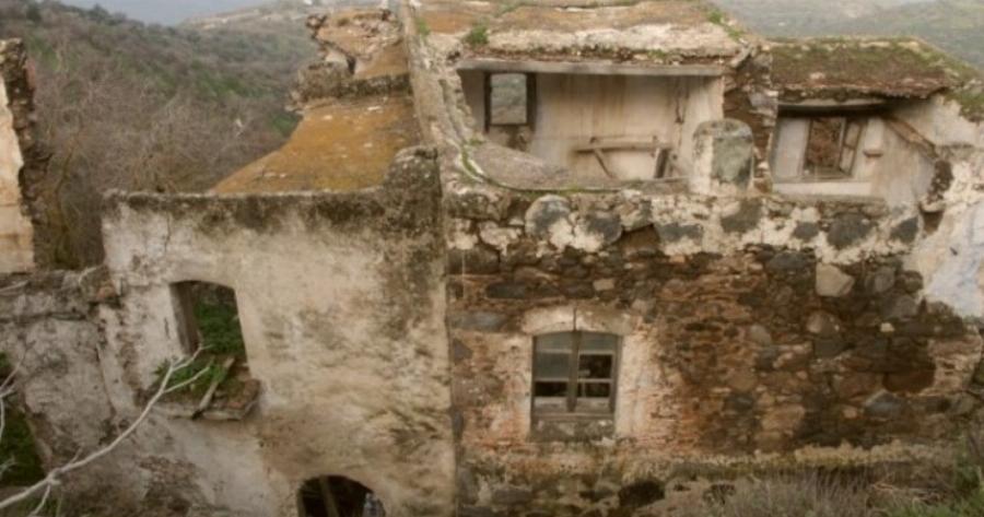 Η απίθανη μεταμόρφωση ενός μισογκρεμισμένου κτιρίου στη Νίσυρο σε βίλα! Δείτε το Πριν και το Μετά