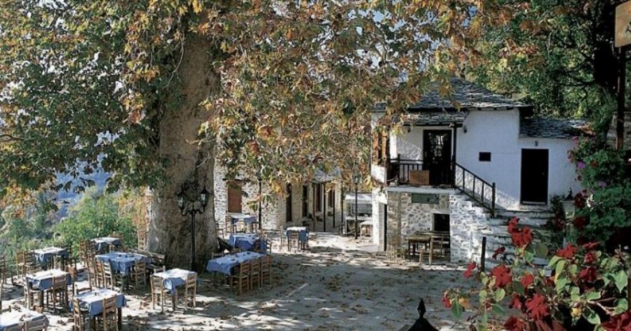 Ένα ελληνικό χωριό τόσο όμορφο, που έχει χαρακτηριστεί ζωντανό μουσείο αρχιτεκτονικής
