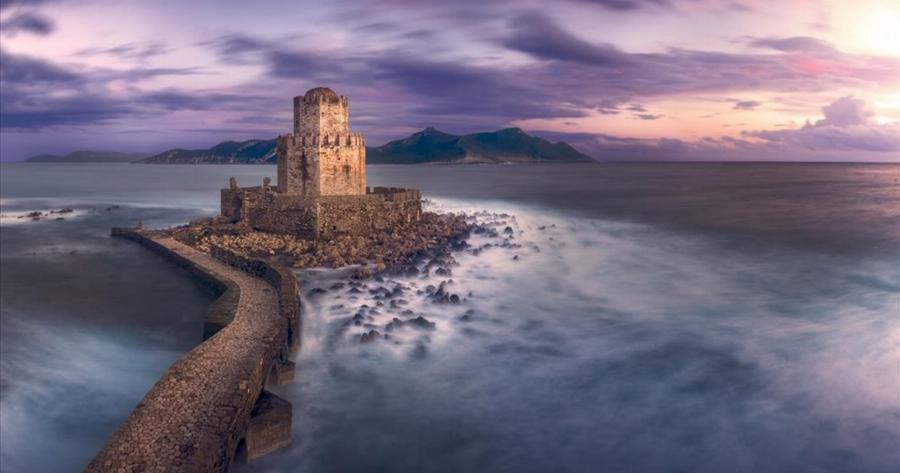 Αυτό Είναι το Ωραιότερο Κάστρο της Ελλάδας που Βρίσκεται στη Μεθώνη και είναι Χτισμένο Μέσα στη Θάλασσα