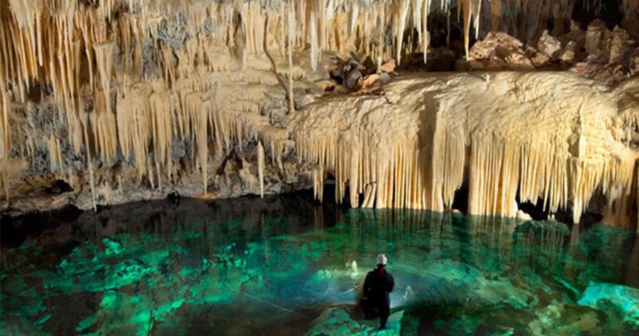 Ένα από τα πιο ωραία σπήλαια στον κόσμο βρίσκεται στην Ελλάδα!