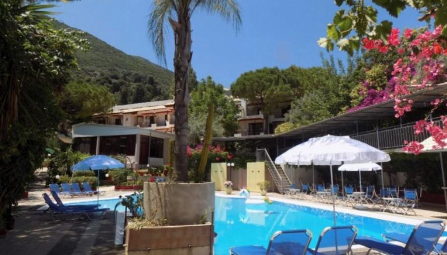 215€ για 6 Μέρες τον Ιούλιο στη Λευκάδα, με ΗΜΙΔΙΑΤΡΟΦΗ και 2 Παιδιά ως 12 Ετών ΔΩΡΕΑΝ!