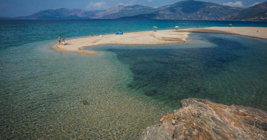 20 Μαγικές Παραλίες που Αποδεικνύουν ότι η Εύβοια είναι Ένας Πραγματικός Παράδεισος μια Ανάσα από την Αθήνα