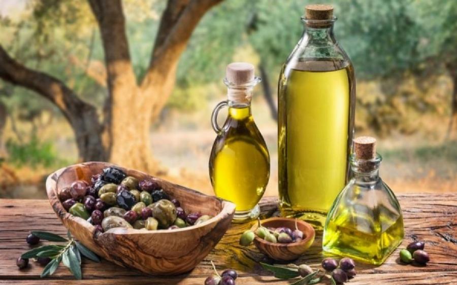 Ελαιόλαδο: O Ελληνικός “υγρός χρυσός” για τις καρδιοπάθειες, το διαβήτη, τις αρθρίτιδες και το Αλτσχάιμερ.