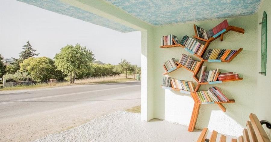 Η πρώτη στάση λεωφορείου – βιβλιοθήκη στην Ελλάδα βρίσκεται στη Θεσσαλονίκη!