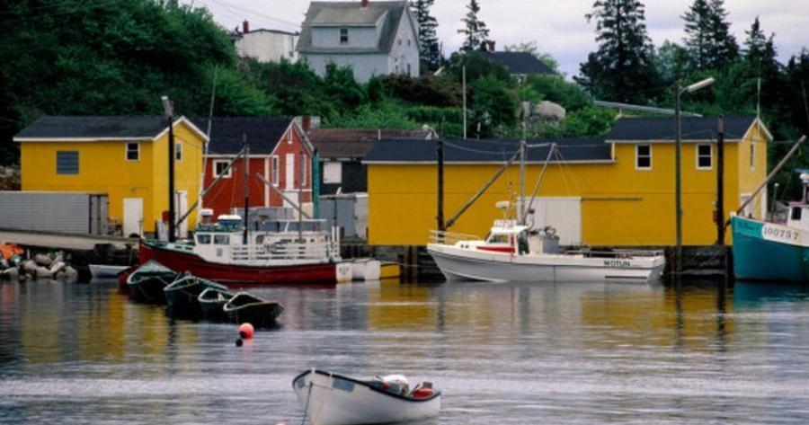 Πανέμορφο Νησί Προσφέρει Δουλειά και 20στρ. γη σε Όποιον Μετακομίσει Εκεί