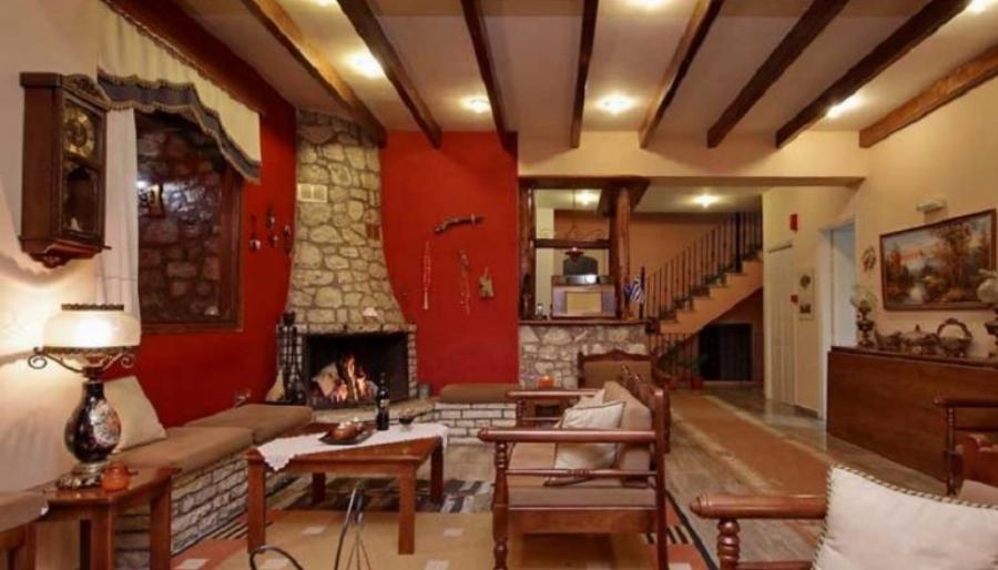 Ευκαιρία να Επισκεφτείς Φέτος την Μαγευτική Δημητσάνα Αρκαδίας με μια Προσφορά που θα Λατρέψεις!