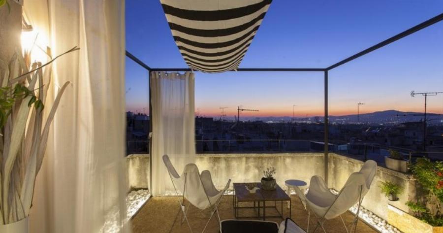 Η απίθανη ανακαίνιση μιας γκαρσονιέρας μόλις 15 τ.μ. στα Εξάρχεια