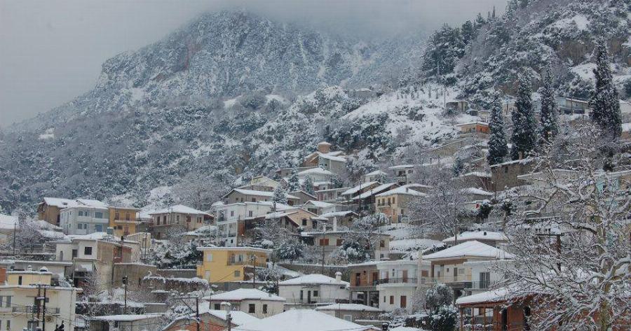 Υπάτη: Ένα Πανέμορφο Χωριό με Καταρράκτες, Ιαματικές Πηγές αλλά και Μαρτυρική Ιστορία 2,5 Ωρίτσες από την Αθήνα.