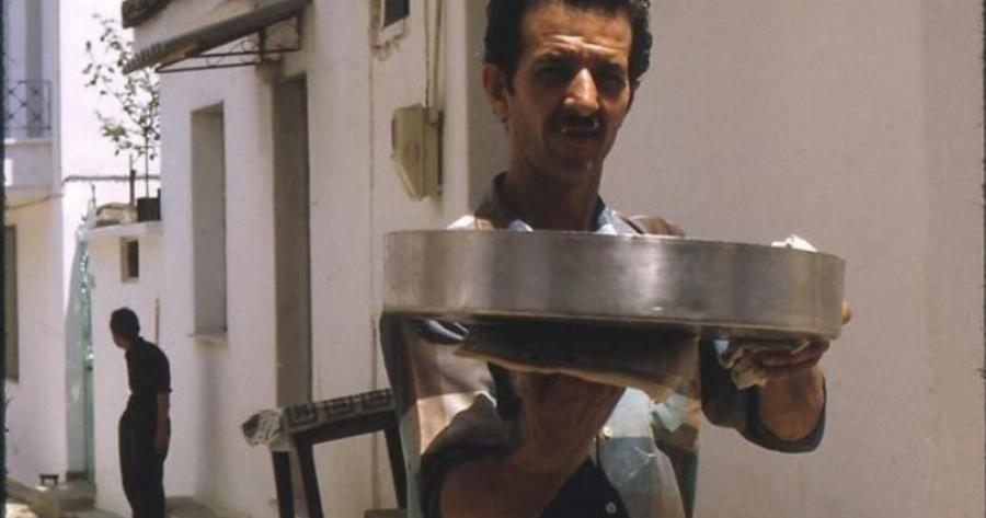 Το Ταψί στο Φούρνο: Μια Υπέροχη, Αγαπημένη, Κυριακάτικη Συνήθεια που Χάθηκε με τα Χρόνια