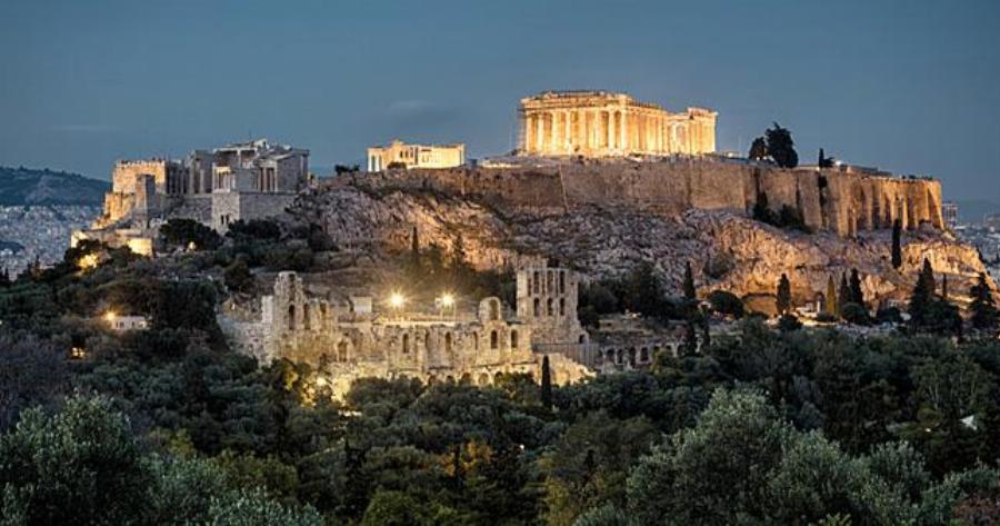 Την Τετάρτη το βράδυ βγες να χαζέψεις την Ακρόπολη, θα είναι μπλε…