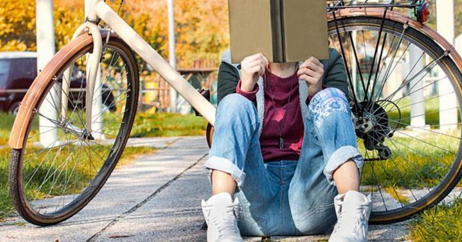 Ποια Black Friday; Στη Θεσσαλονίκη κάνουν… Book Friday