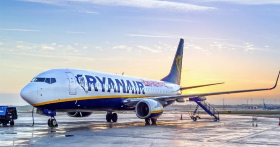 Ryanair: Black Friday και στα ταξίδια. Έβαλε καθημερινές προσφορές που «ζαλίζουν»! Ταξιδέψτε από…8,67€!