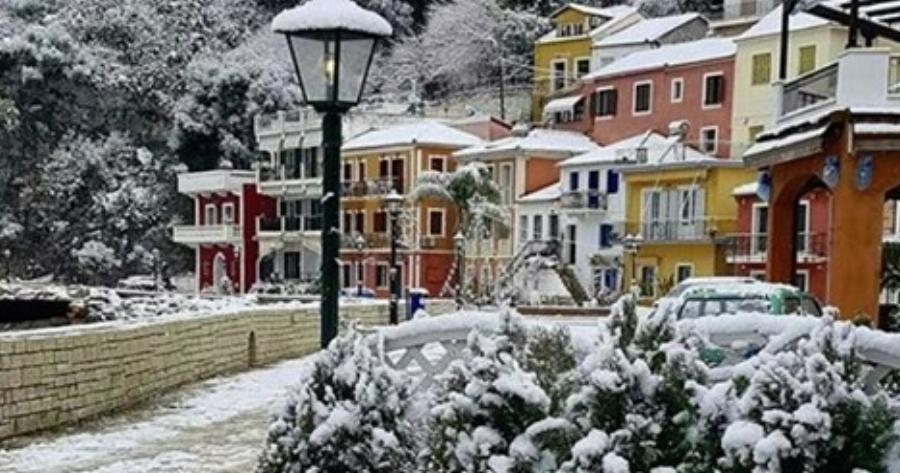 30 μέρη στην Ελλάδα που θυμίζουν παραμύθι τον χειμώνα.