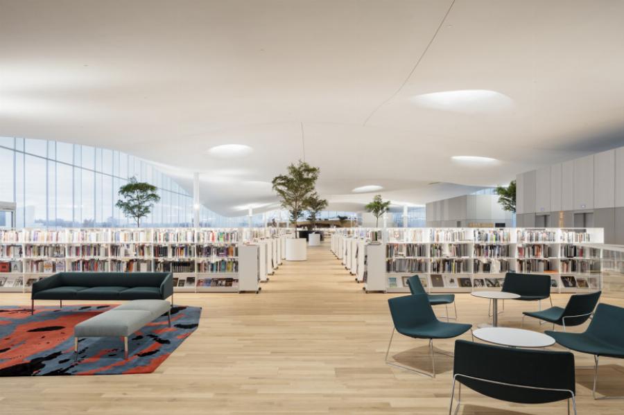 Η βιβλιοθήκη του Ελσίνκι έρχεται από το μέλλον και έχει σχήμα πλοίου