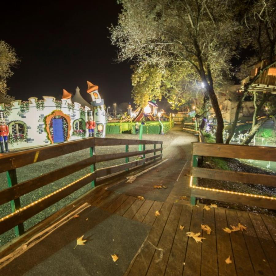 Ο Παράδεισος είναι Εδώ! Άνοιξε ο «Μύλος των Ξωτικών» στα Τρίκαλα και οι Χριστουγεννιάτικες Εικόνες σε Ταξιδεύουν.