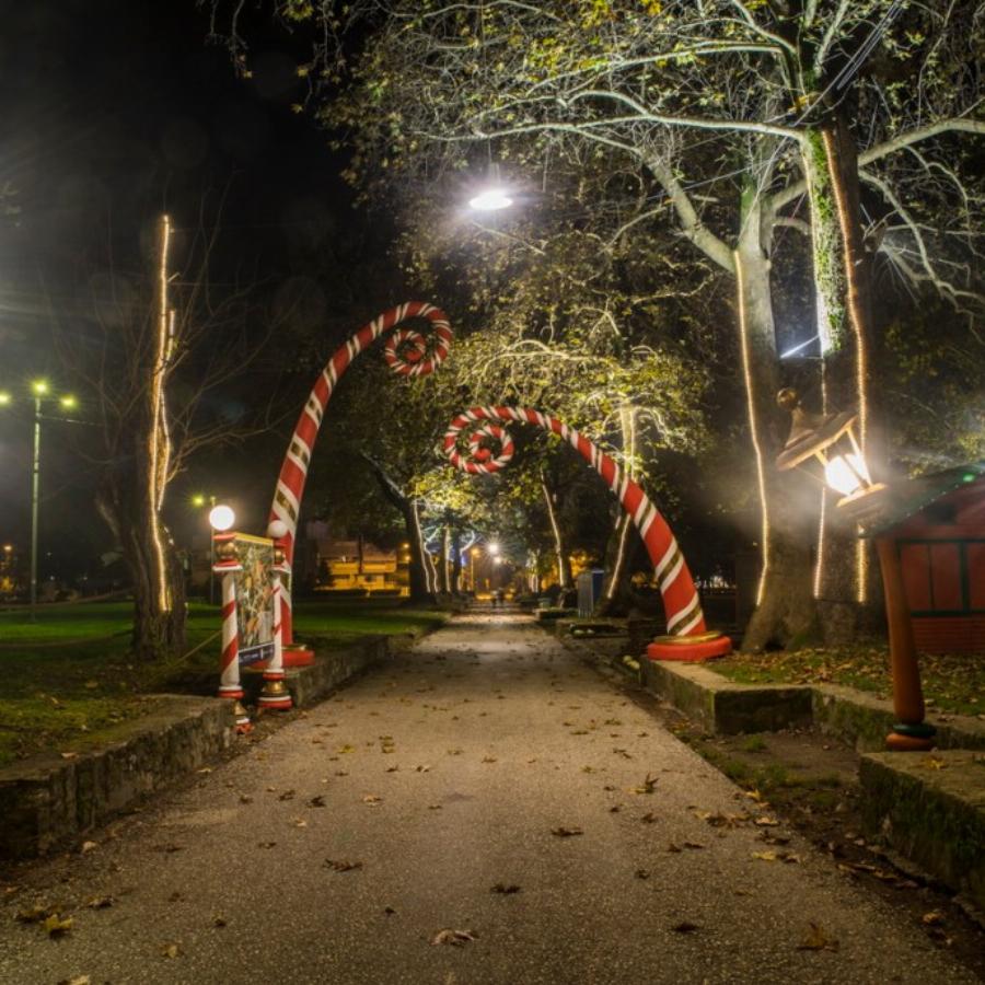 Ο Παράδεισος είναι Εδώ! Άνοιξε ο «Μύλος των Ξωτικών» στα Τρίκαλα και οι Χριστουγεννιάτικες Εικόνες σε Ταξιδεύουν.