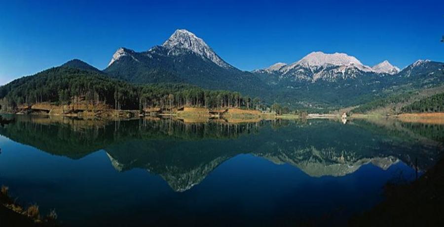 Φενεός: Η μικρή Ελληνική Ελβετία σε απόσταση αναπνοής από την Πρωτεύουσα.