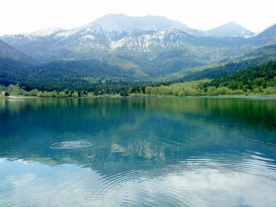 Φενεός: Η μικρή Ελληνική Ελβετία σε απόσταση αναπνοής από την Πρωτεύουσα.