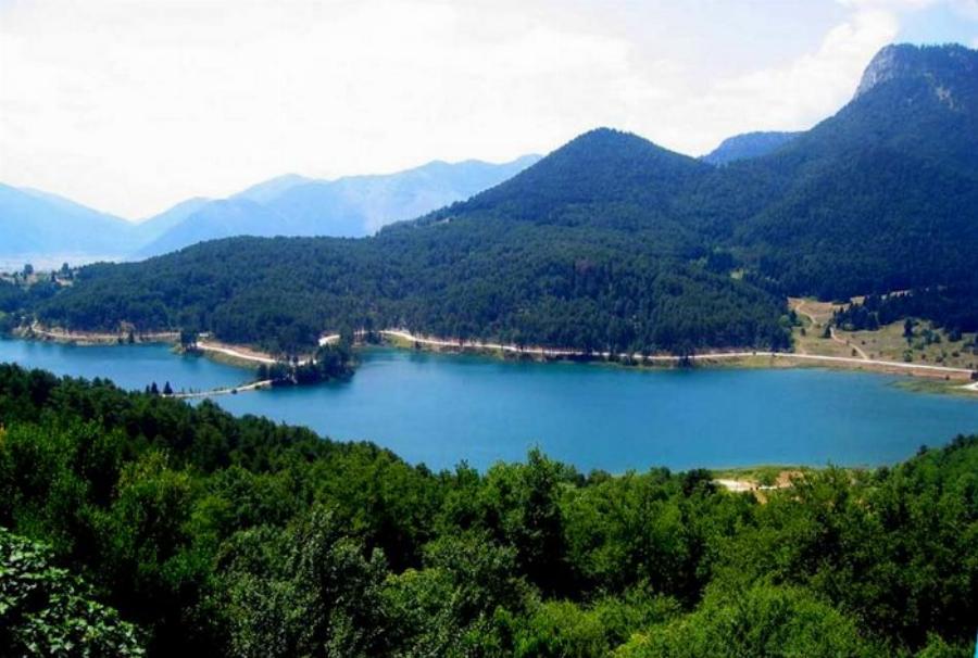 Φενεός: Η μικρή Ελληνική Ελβετία σε απόσταση αναπνοής από την Πρωτεύουσα.