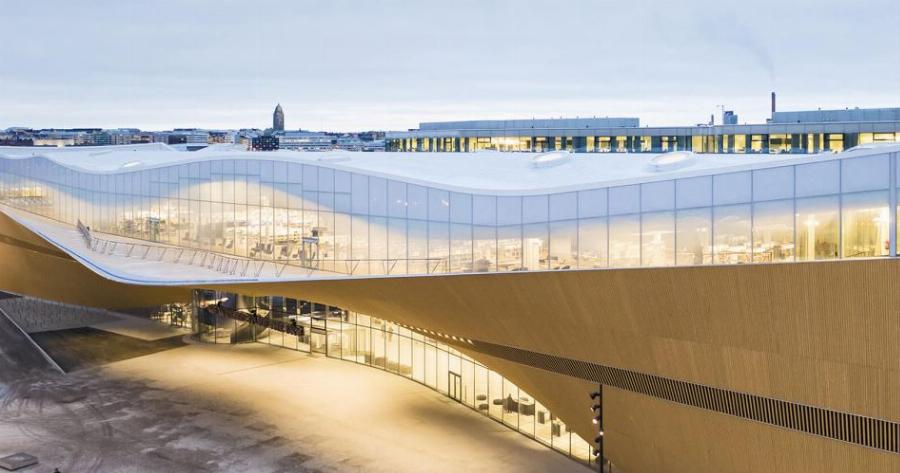 Η βιβλιοθήκη του Ελσίνκι έρχεται από το μέλλον και έχει σχήμα πλοίου