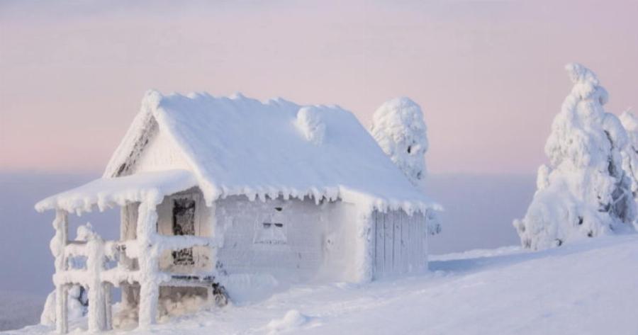 20 Υπέροχα Μοναχικά Σπίτια Παραδομένα Στη Μαγεία Του Χειμώνα