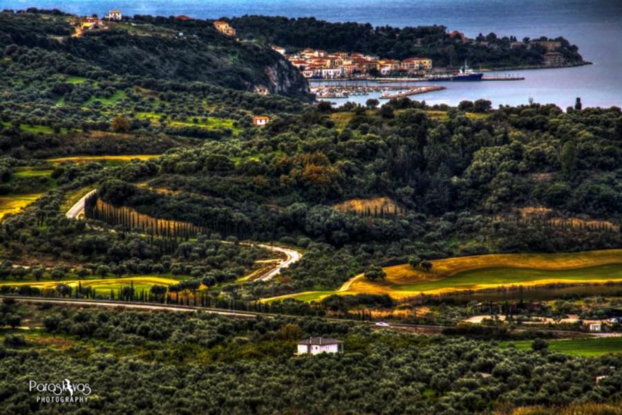 Ονειρεμένη Πύλος: Ένα από τα Μεγαλύτερα και Ασφαλέστερα Φυσικά Λιμάνια του Κόσμου.