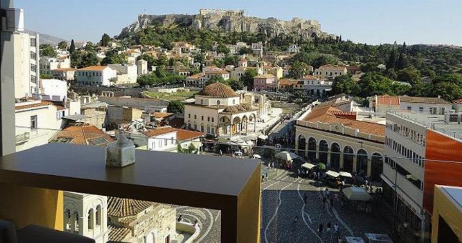 Επτά ζεστά café για να απολαύσεις τον καφέ σου με θέα την Αθήνα.