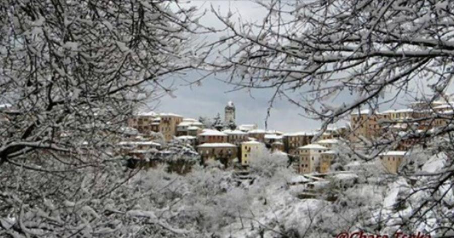 Η αρχαιότερη βιβλιοθήκη της Ελλάδας βρίσκεται σε ένα ορεινό χωριό μόλις 342 κατοίκων