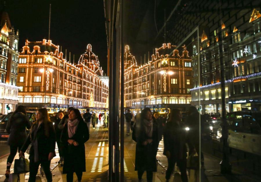 Χριστούγεννα στο Λονδίνο – Η βρετανική πρωτεύουσα λάμπει
