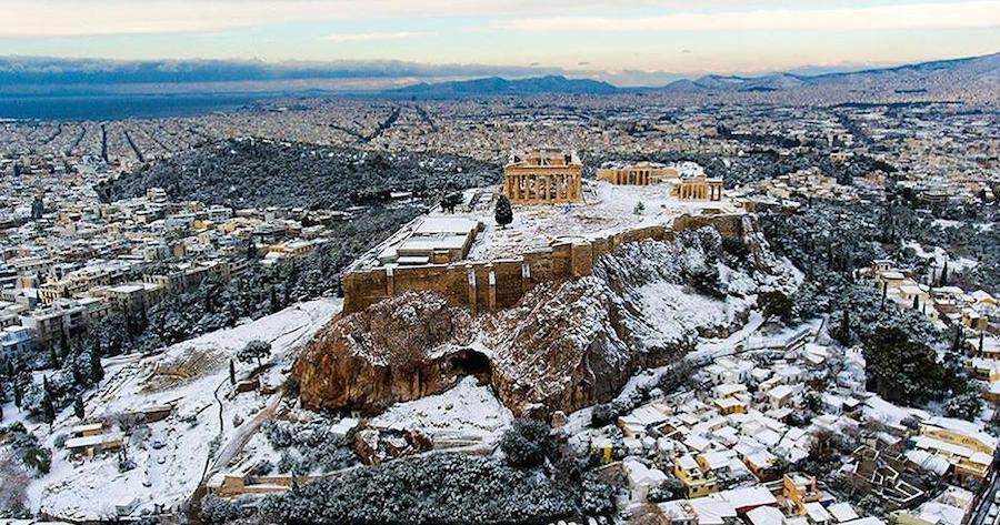 Ετοιμαστείτε για λευκά Χριστούγεννα! Έρχονται χιόνια στην Αττική!