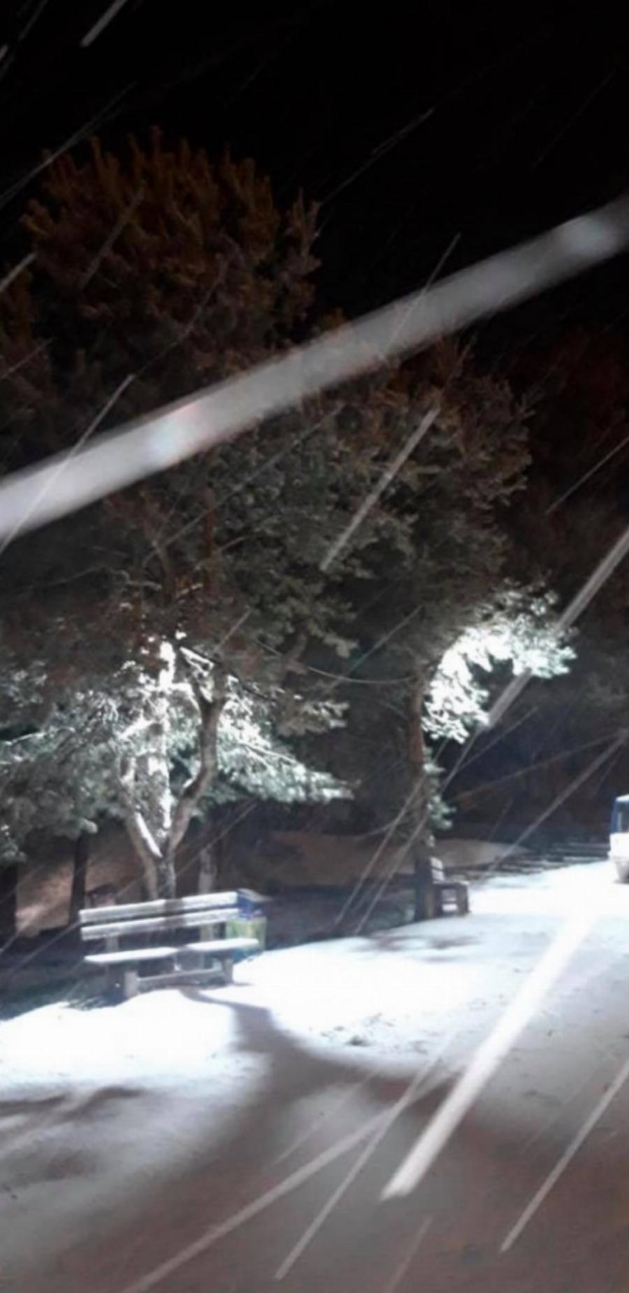 Στα λευκά ξύπνησε η βόρεια Ελλάδα – Τα πρώτα χιόνια σε Θεσσαλονίκη, Φλώρινα και Ξάνθη