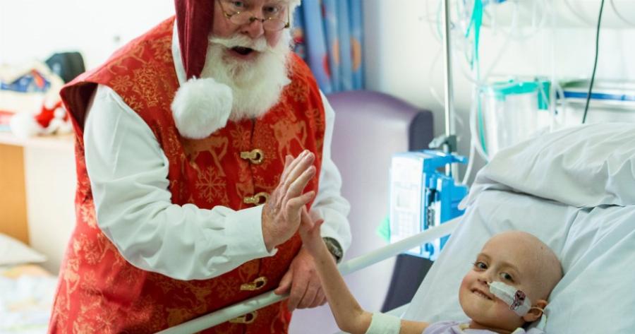 Αυτές τις γιορτινές μέρες κάνε μια προσευχή για τα άρρωστα παιδάκια που περιμένουν τον Άγιο Βασίλη στο νοσοκομείο