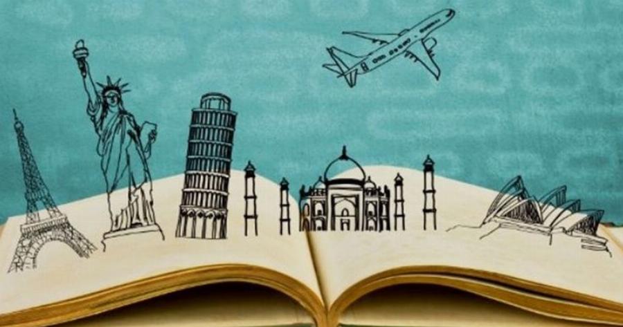 “Στη ζωή αξίζει να ξοδεύεις μόνο για ταξίδια και βιβλία..”