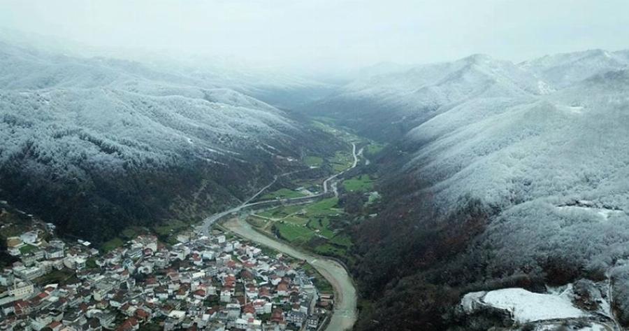 Μαγεύει η χιονισμένη ορεινή Ξάνθη