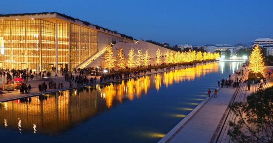 7 υπέροχες βολτούλες στη γιορτινή Αθήνα που δεν γίνεται να χάσεις